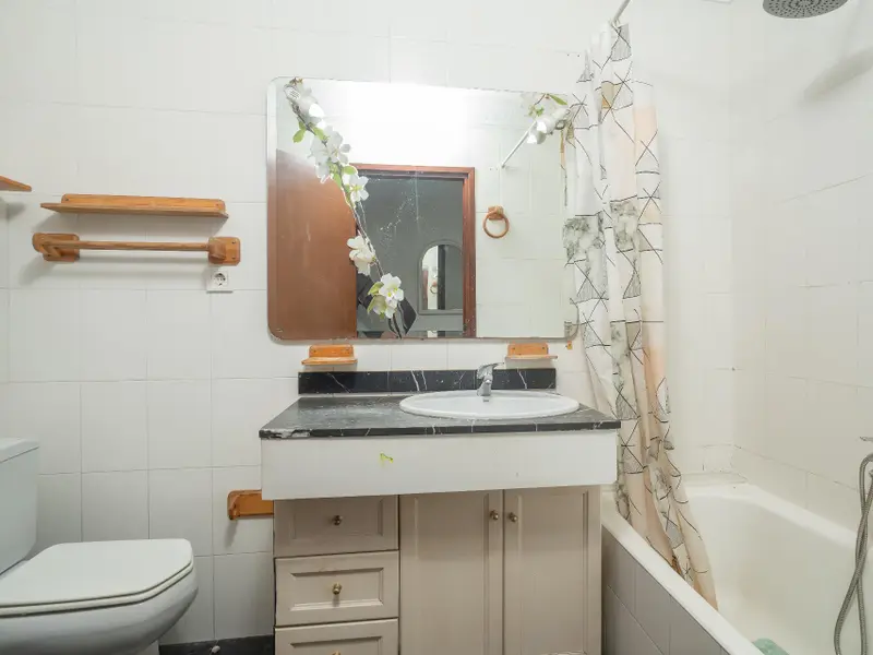Apartment with 2 bedrooms in Elche, Costa Blanca — photo 16 of 27