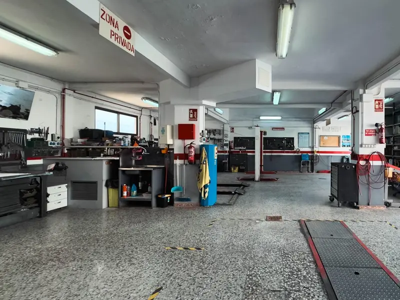 Local comercial en Benidorm, Costa Blanca — foto 27 de 27