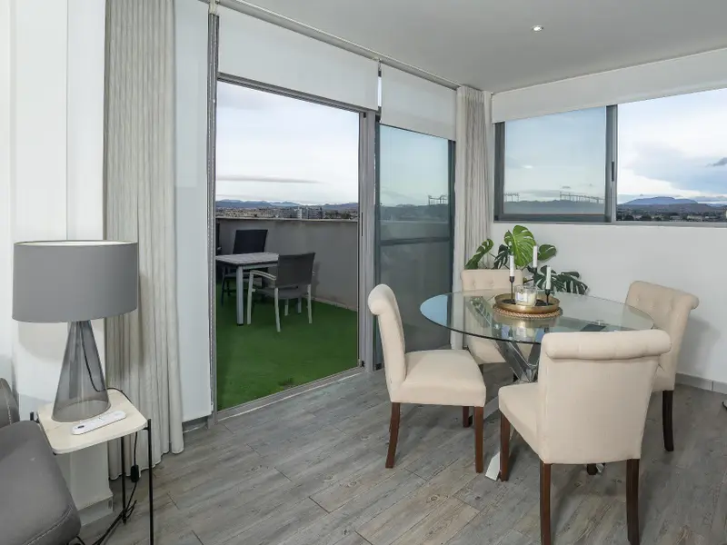 Penthouse with 3 bedrooms in Elche, Costa Blanca — photo 6 of 30
