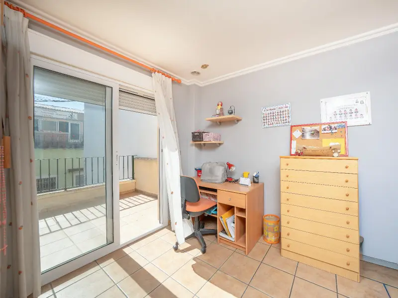 Maison mitoyenne avec 5 chambres à Daya Nueva, Costa Blanca — photo 26 sur 30