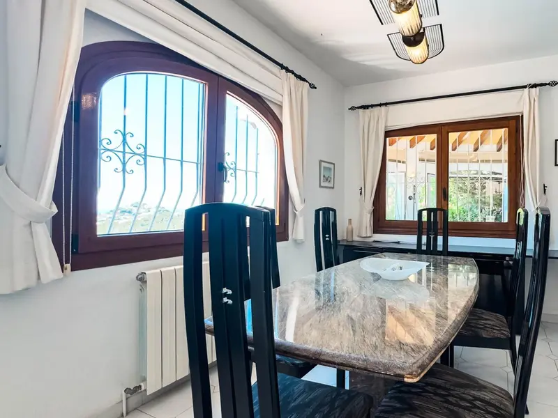 Villa de 3 dormitorios en Moraira, Costa Blanca — foto 8 de 22