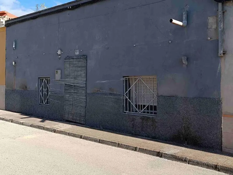 Villa de 3 dormitorios en Hondón de las Nieves, Costa Blanca — foto 18 de 29