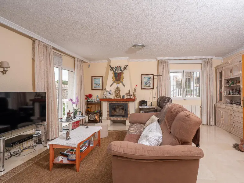 Villa de 5 dormitorios en La Nucía, Costa Blanca — foto 4 de 30