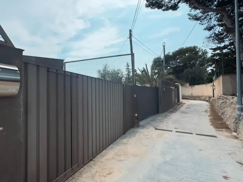 Villa de 2 dormitorios en Villajoyosa, Costa Blanca — foto 24 de 30