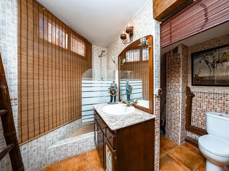 Villa de 7 dormitorios en Daya Nueva, Costa Blanca — foto 26 de 30