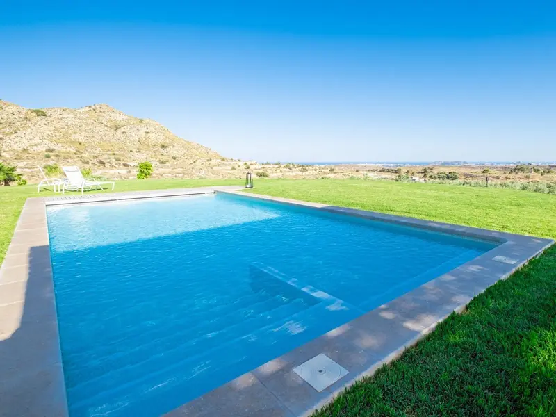 Villa de 4 dormitorios en Mutxamel, Costa Blanca — foto 8 de 30