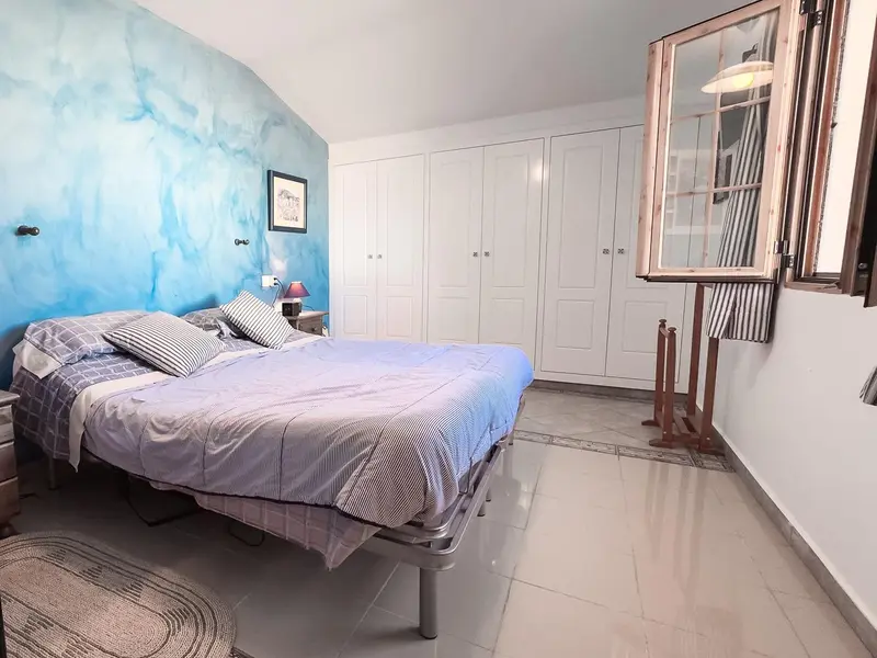 Villa de 4 dormitorios en La Nucía, Costa Blanca — foto 19 de 30