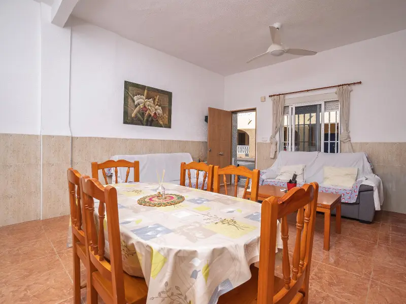 Apartamento de 2 dormitorios en Pilar de la Horadada, Costa Blanca — foto 5 de 28