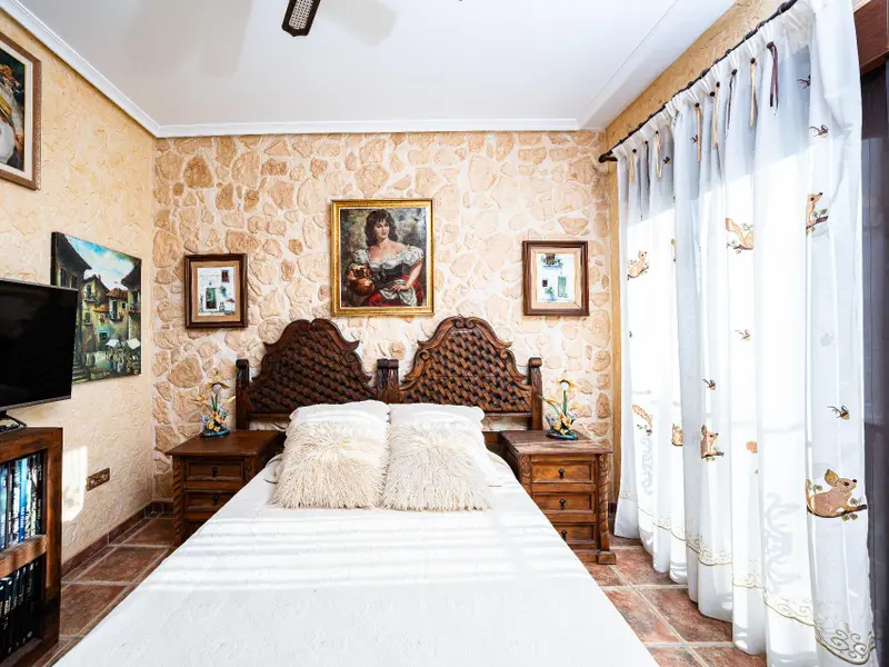 Villa de 7 dormitorios en Daya Nueva, Costa Blanca — foto 18 de 30