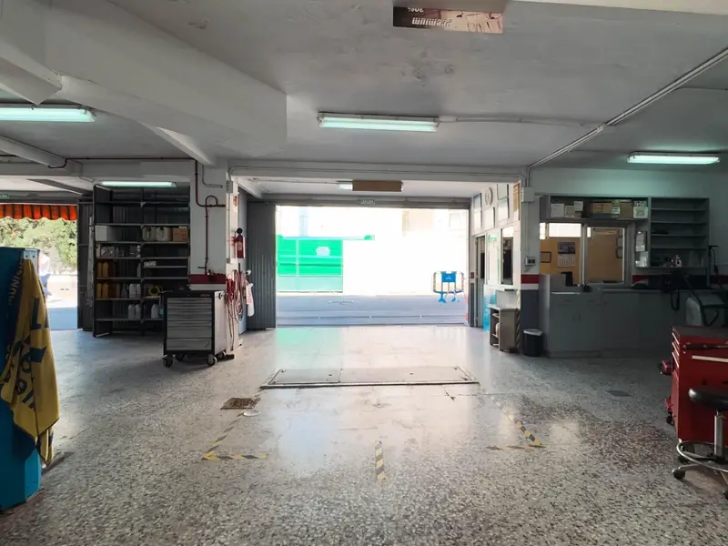 Local comercial en Benidorm, Costa Blanca — foto 21 de 27