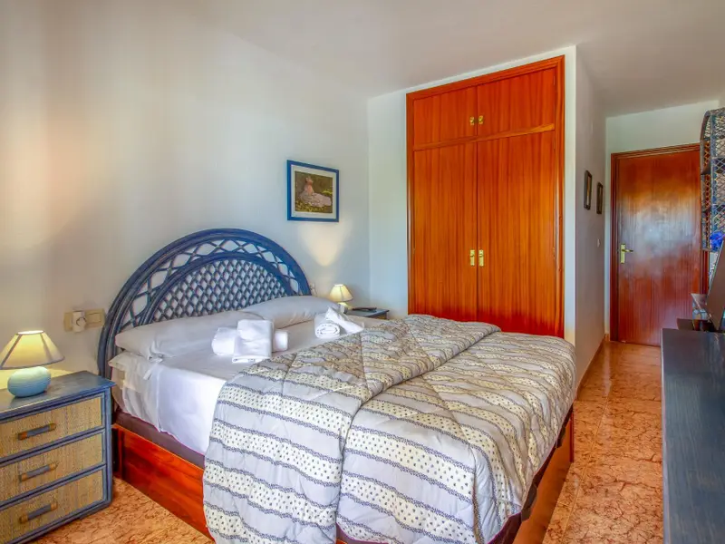 Apartamento de 3 dormitorios en Villajoyosa, Costa Blanca — foto 25 de 30