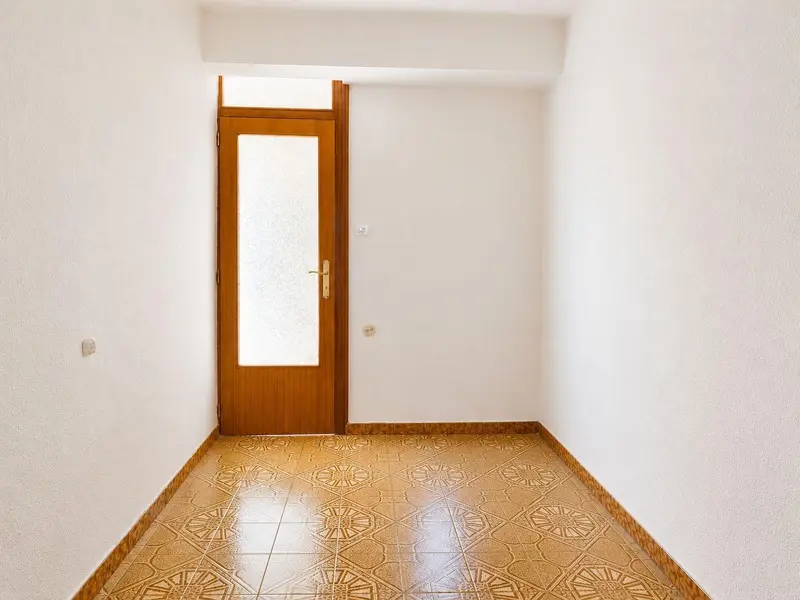 Apartamento de 4 dormitorios en Alicante, Costa Blanca — foto 8 de 17