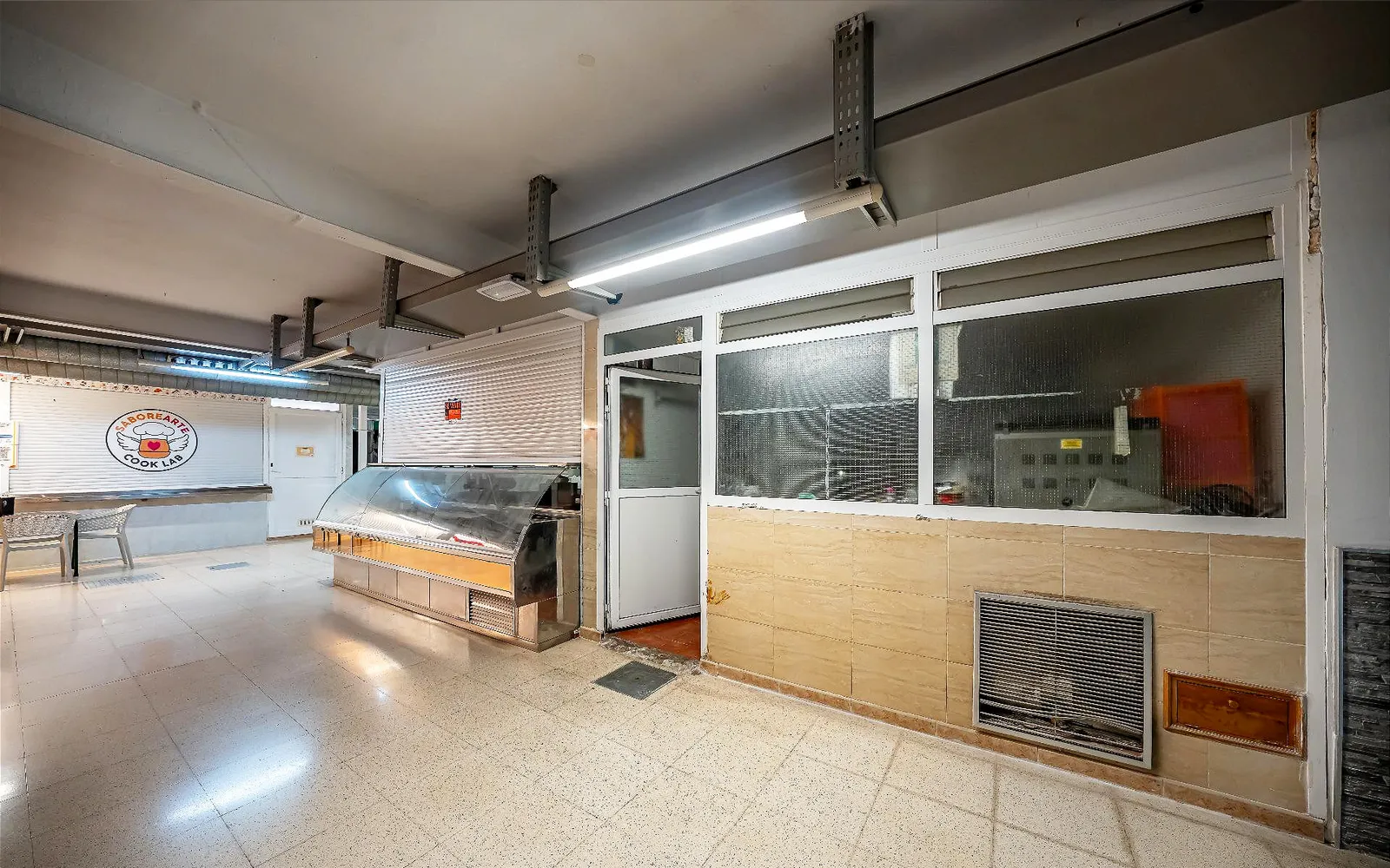 Gewerbe in Alicante, Costa Blanca — Foto 1 von 15
