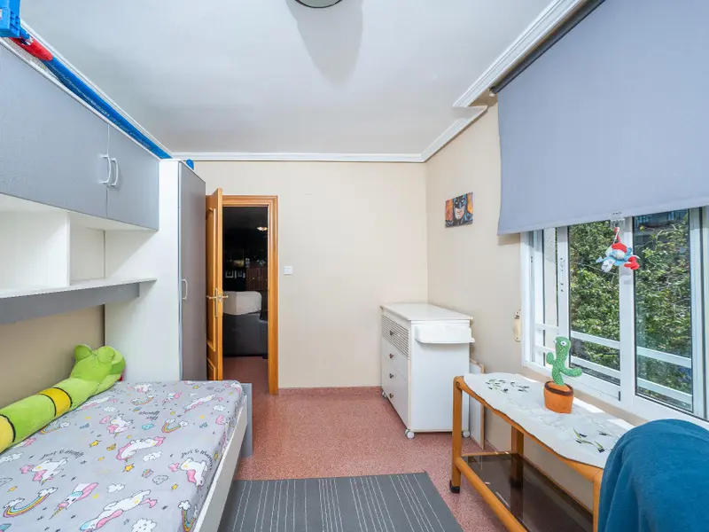 Apartamento de 2 dormitorios en Alicante, Costa Blanca — foto 16 de 18