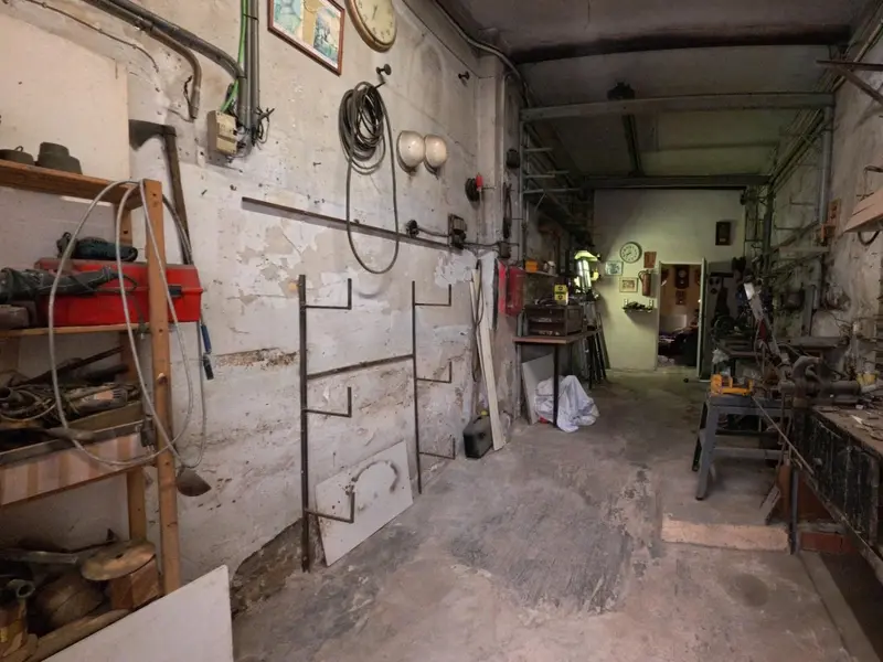 Local comercial en Alcoy, Costa Blanca — foto 4 de 16
