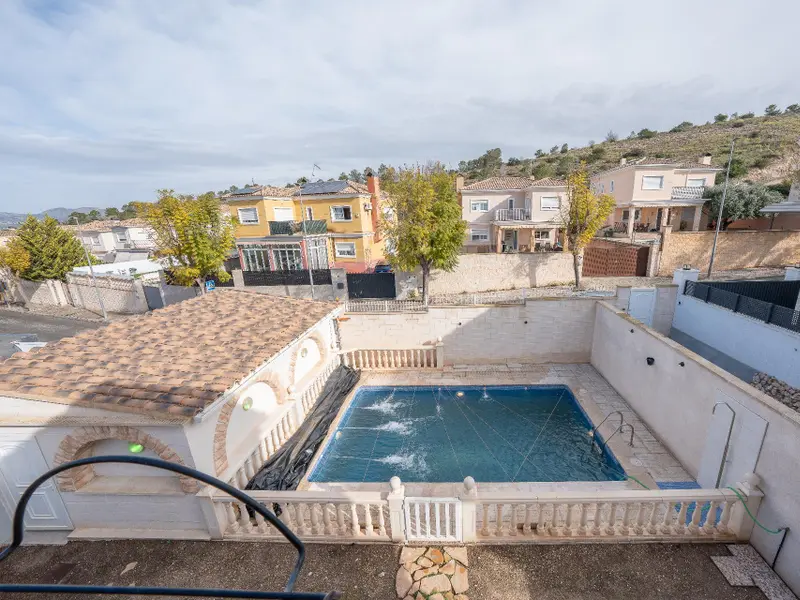 Villa de 5 dormitorios en Aspe, Costa Blanca — foto 28 de 30