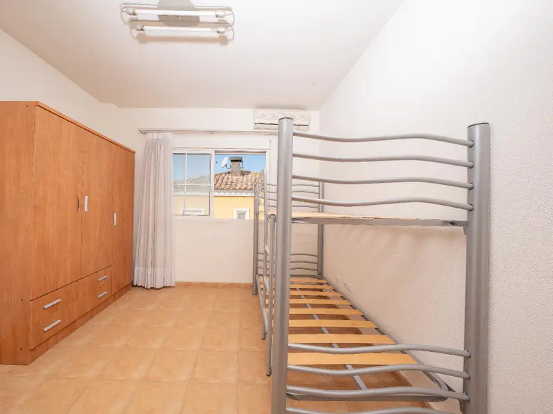 Villa de 5 dormitorios en Aspe, Costa Blanca — foto 29 de 30
