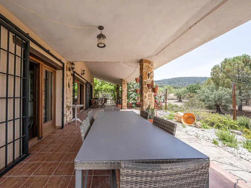Apartamento de 4 dormitorios en Desconocido, Costa Blanca — foto 28 de 30