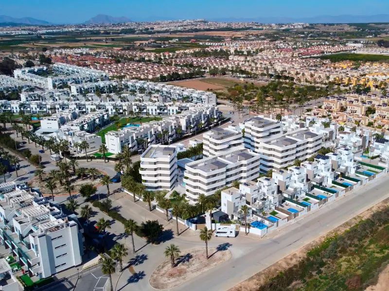 Apartamento de 2 dormitorios en Guardamar del Segura, Costa Blanca — foto 24 de 30