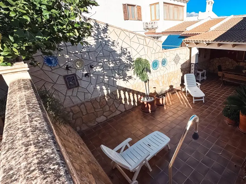 Villa de 4 dormitorios en La Nucía, Costa Blanca — foto 4 de 30