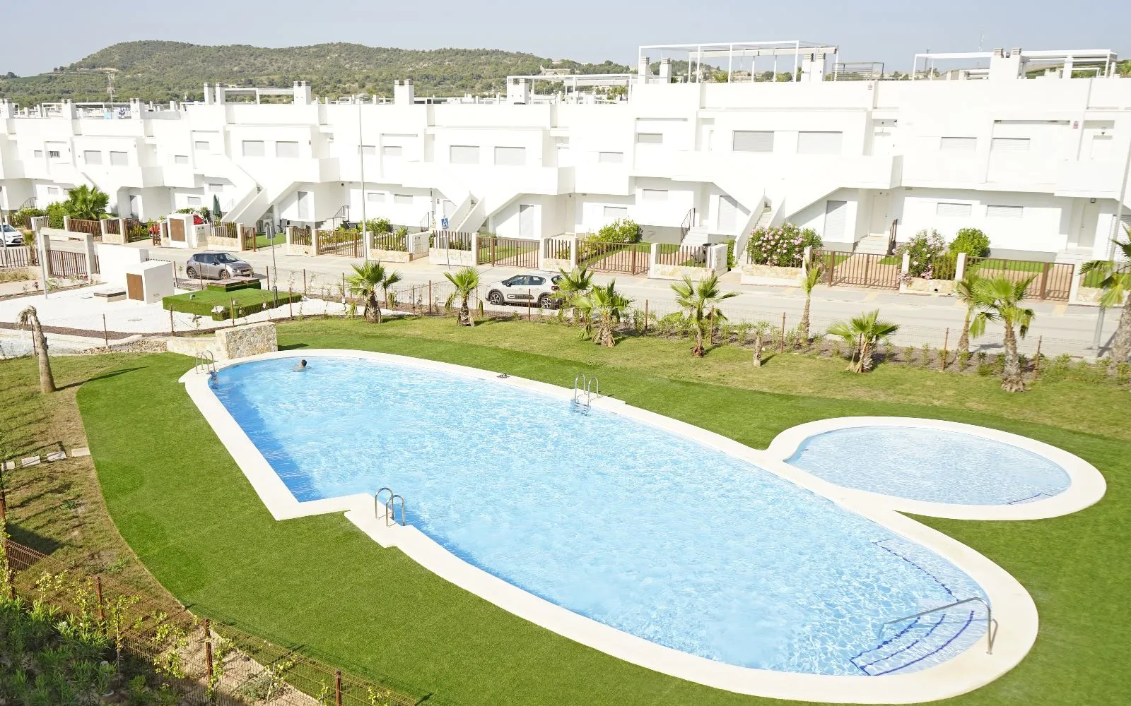Top-floor bungalow with 2 bedrooms in Vistabella, Costa Blanca — photo 1 of 1