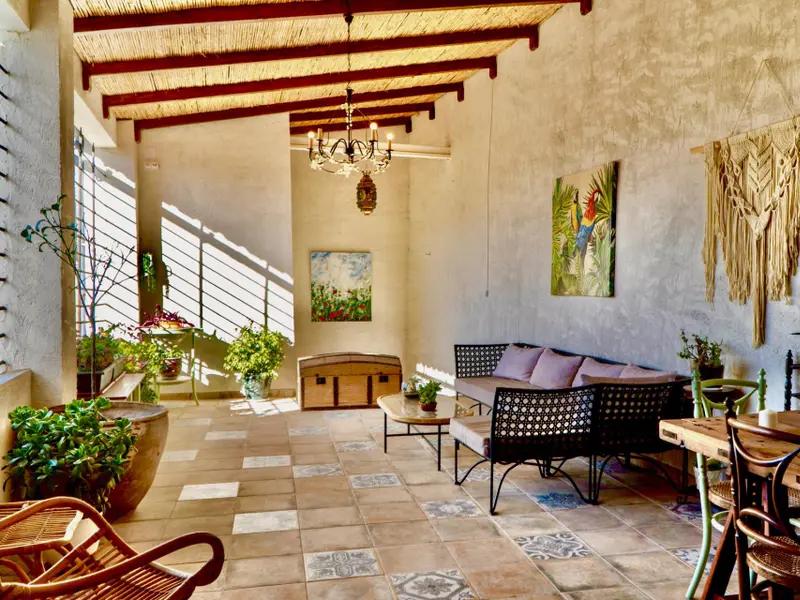 Villa de 5 dormitorios en Desconocido, Costa Blanca — foto 1 de 30
