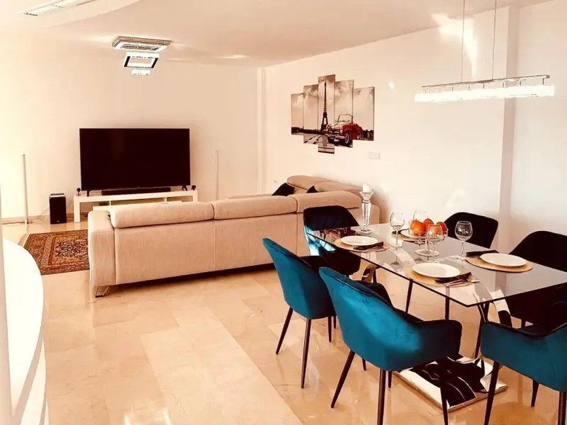 Villa de 4 dormitorios en Altea, Costa Blanca — foto 18 de 30