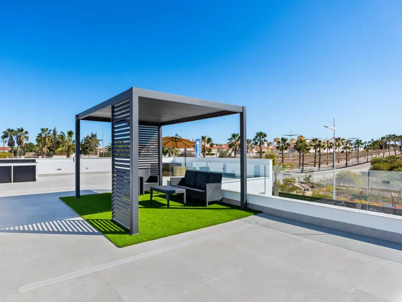 Villa de 3 dormitorios en Algorfa, Costa Blanca — foto 2 de 30
