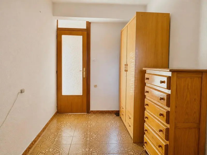 Apartamento de 4 dormitorios en Alicante, Costa Blanca — foto 7 de 17
