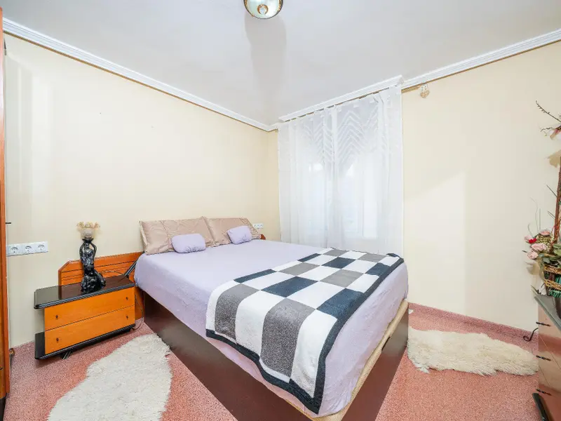 Apartamento de 2 dormitorios en Alicante, Costa Blanca — foto 9 de 18