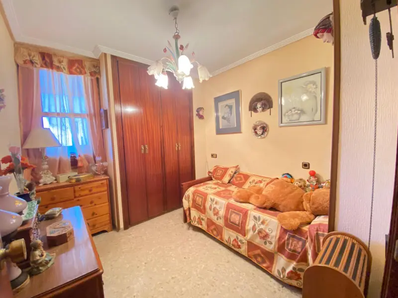 Apartamento de 4 dormitorios en Alicante, Costa Blanca — foto 19 de 30