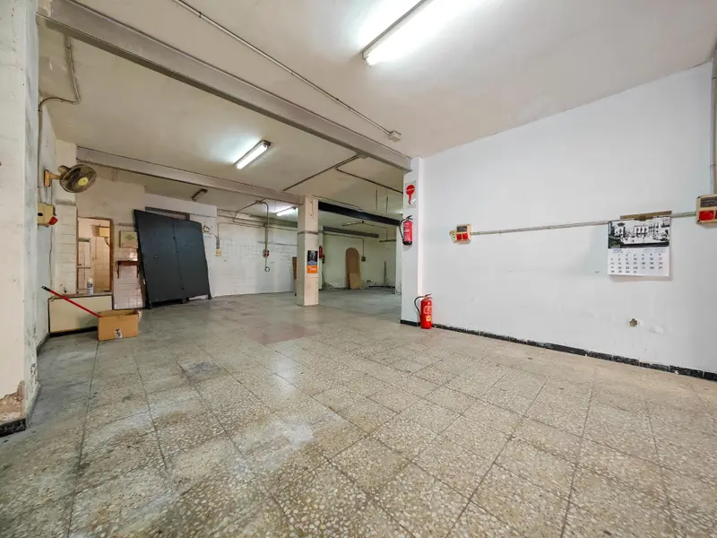 Local comercial en Elche, Costa Blanca