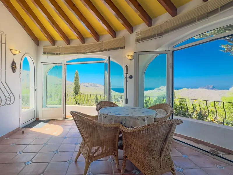 Villa de 3 dormitorios en Moraira, Costa Blanca — foto 13 de 22