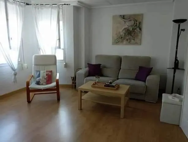 Apartamento de 3 dormitorios en Elche, Costa Blanca — foto 4 de 12