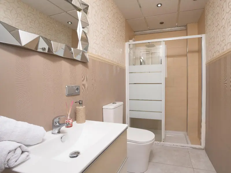 Apartamento de 2 dormitorios en Villajoyosa, Costa Blanca — foto 4 de 25