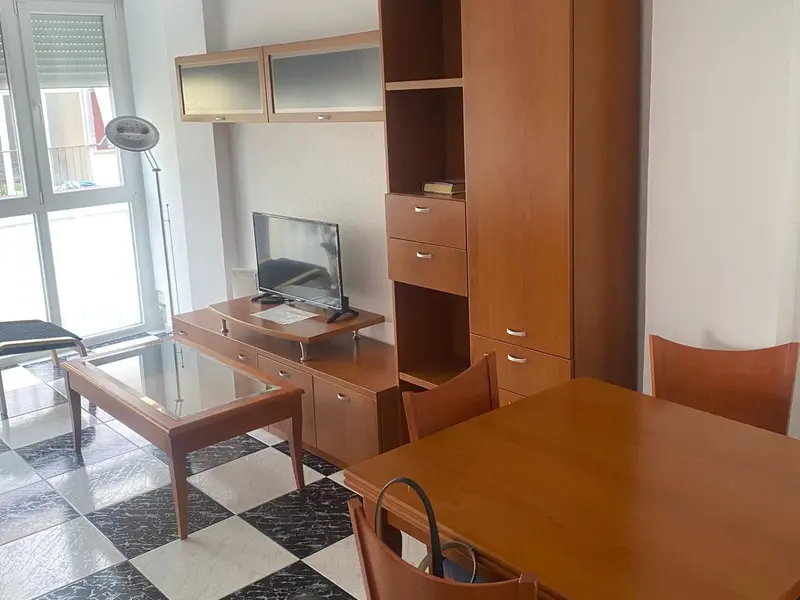 Apartamento de 2 dormitorios en Alicante, Costa Blanca — foto 4 de 17