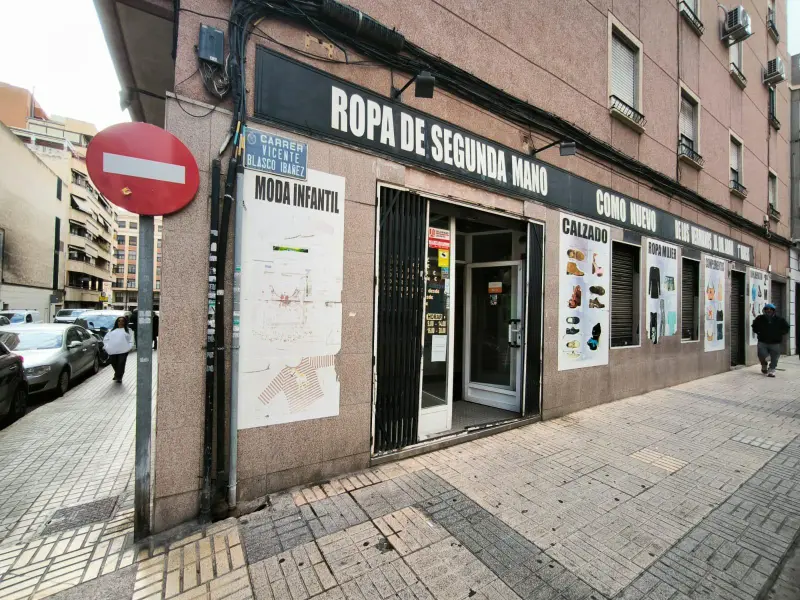Gewerbe in Elche, Costa Blanca — Foto 15 von 17