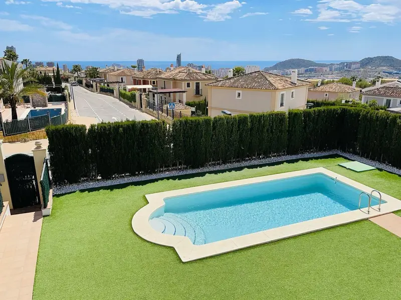Villa de 4 dormitorios en Finestrat, Costa Blanca — foto 26 de 30
