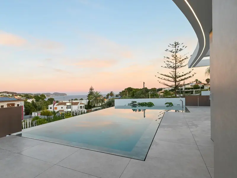 Villa de 4 dormitorios en Benissa, Costa Blanca — foto 2 de 30