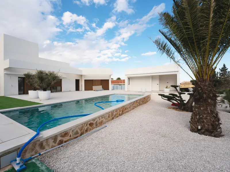 Villa de 4 dormitorios en Desconocido, Costa Blanca — foto 22 de 30