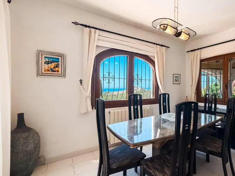 Villa de 3 dormitorios en Moraira, Costa Blanca — foto 7 de 22