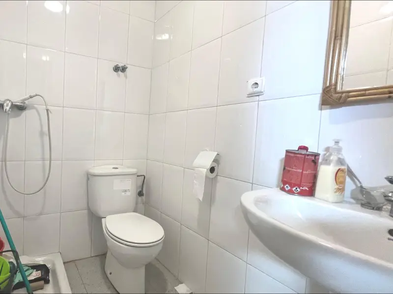 Комерційне приміщення у Alicante, Коста-Бланка — фото 8 з 12