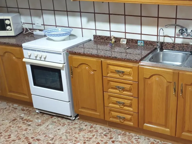 Apartamento de 4 dormitorios en Elche, Costa Blanca — foto 8 de 10