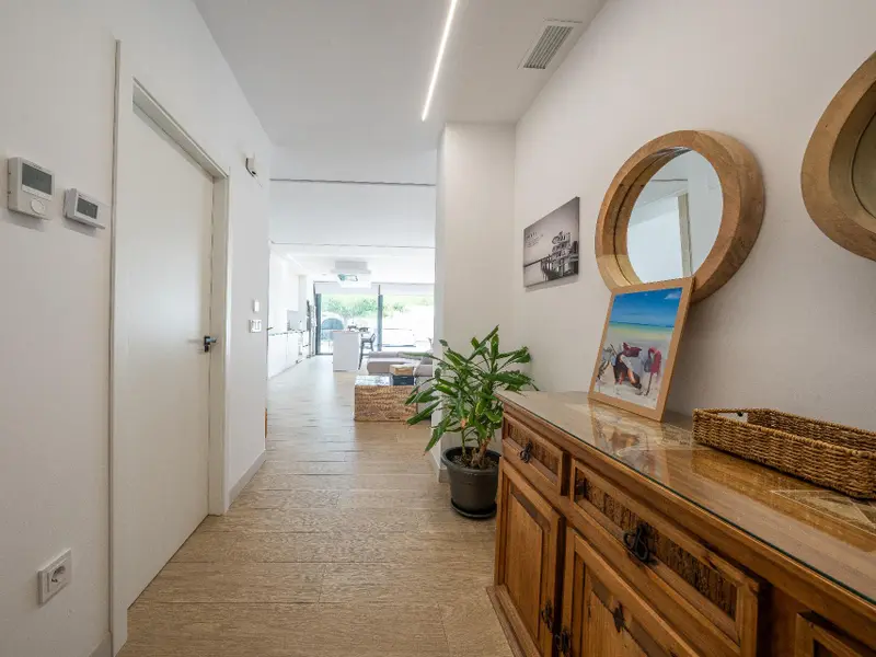 Villa de 3 dormitorios en Desconocido, Costa Blanca — foto 19 de 30