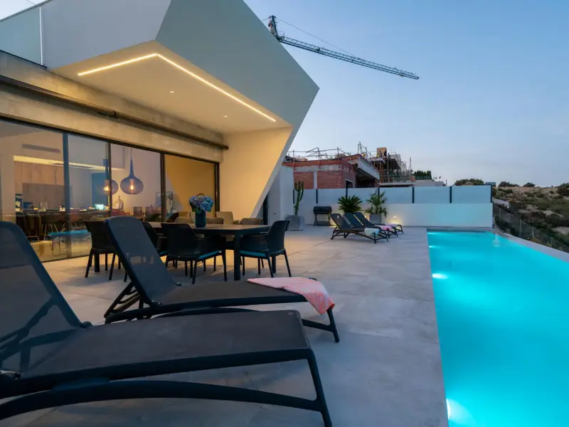 Villa de 3 dormitorios en Rojales, Costa Blanca — foto 2 de 26