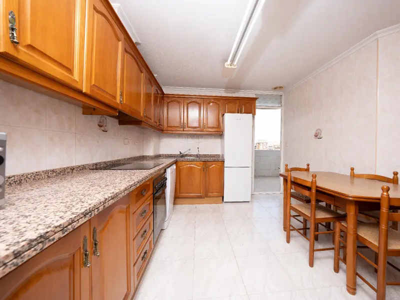 Appartement met 3 slaapkamers in Elche, Costa Blanca — foto 4 van 30