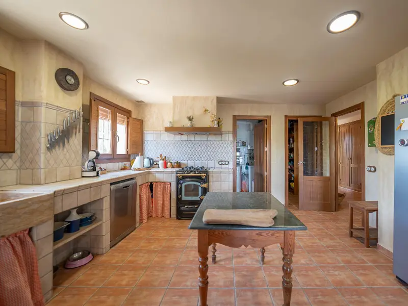 Apartamento de 4 dormitorios en Desconocido, Costa Blanca — foto 22 de 30