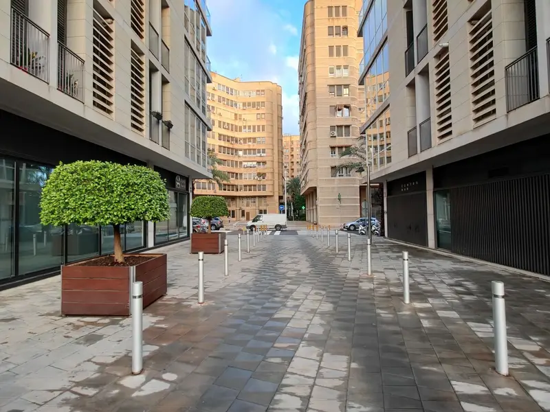Local comercial en Elche, Costa Blanca