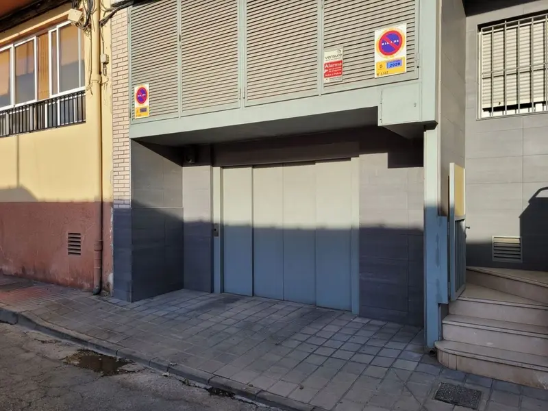 Garaje en Alicante, Costa Blanca — foto 2 de 10