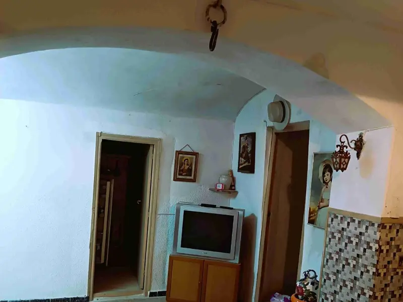 Villa de 3 dormitorios en Hondón de las Nieves, Costa Blanca — foto 26 de 29